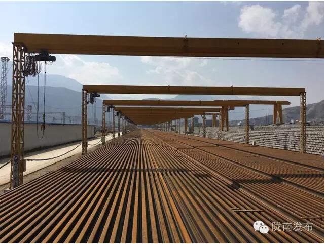蘭渝鐵路最新進展！除胡麻嶺隧道外已全線鋪通
