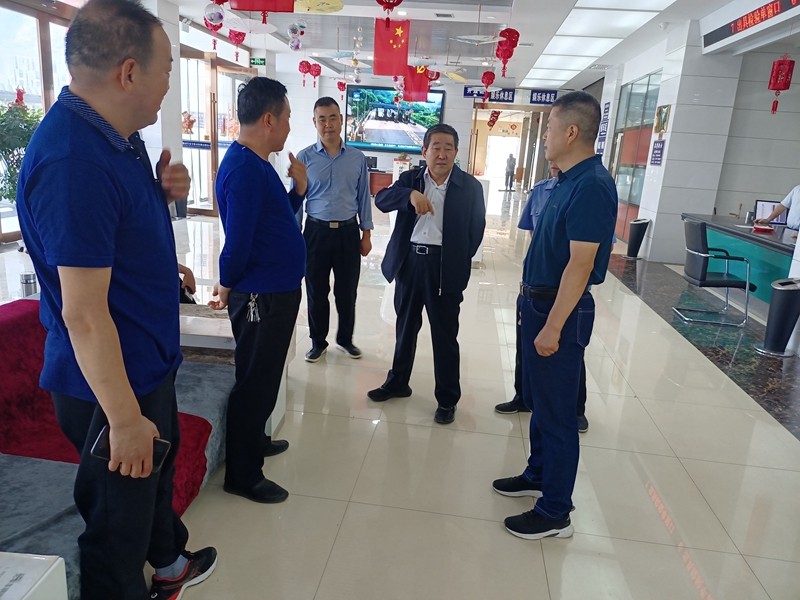 市龍江城鄉發展集團公司翟永鵬赴子公司調研
